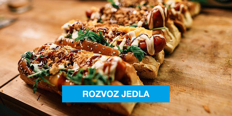 gurmánske dobroty pripravené na rozvoz